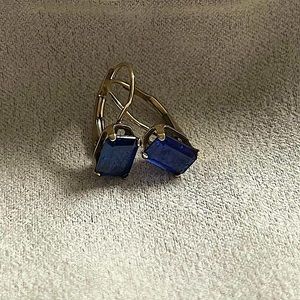 Beautiful 10k Gold Sapphire Earrings